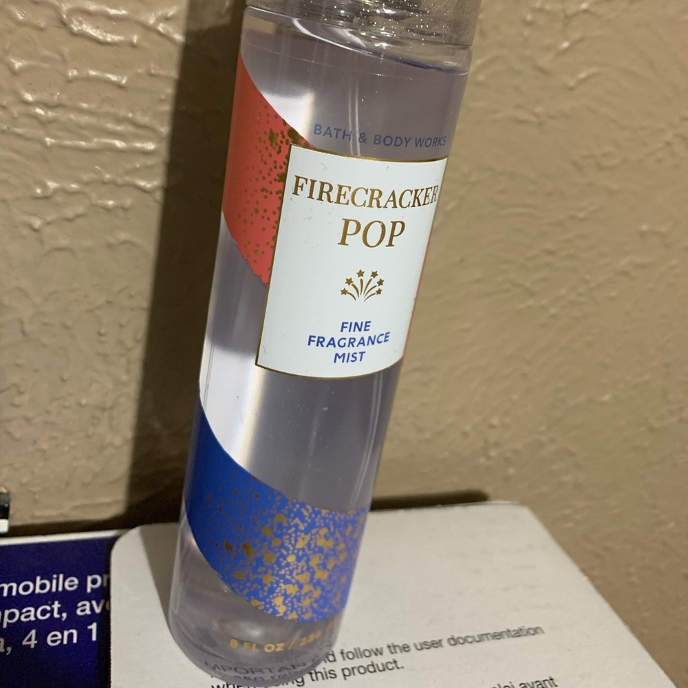 bath body works spray firecracker pop